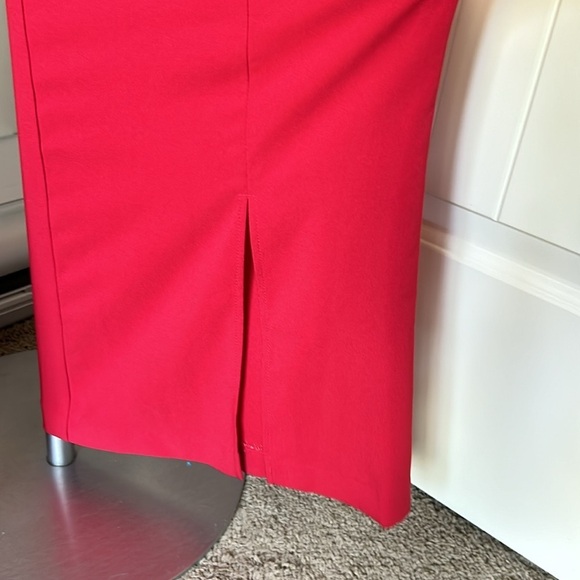 Anthropologie Hutch Jumpsuit Front Slit Jumpsuit Red Flare Leg Sleeveless 12 NEW - Picture 8 of 16